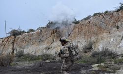 Jandarma Komando Özel Harekat birlikleri, 'Savaşçı Yarışması'nda mücadele ediyor