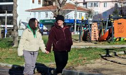 Kanseri yenen mimar, sevincini trafikte korna çalarak kutladı