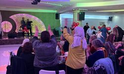 Kanseri yenenler yeni yılı birlikte kutladı