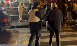 Kayseri'de 'yılbaşı' denetiminde polis memurundan duyarlılık; o anlar kamerada