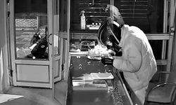 Kuyumcuyu soyup, lüks araç almışlar; 3 gözaltı