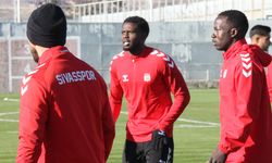 Mehmet Altıparmak: İki tane final maçımız var