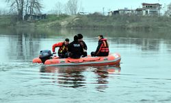 Meriç Nehri'ne botla açılan Ensar'dan 4 gündür haber yok