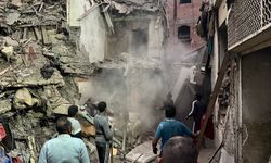 Mısır'da 5 katlı bina çöktü: 8 ölü