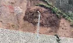 Rize'de çay bahçesinde heyelan anı kamerada