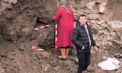 Site inşaatı kazısında mezar kalıntıları ile insan kemikleri bulundu