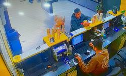 SMA hastası çocuğa yardım için konulan kumbarayı çaldı; o anlar kamerada