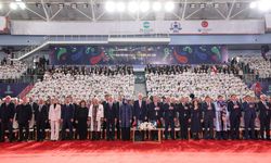 TBMM Başkanı Kurtulmuş, Sağlık Bilimleri Üniversitesi Ebu Ali İbn Sina Buhara Devlet Tıp Enstitüsü Mezuniyet Töreni’ne katıldı