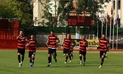 Uşakspor kadro krizinde