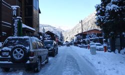 Uzungöl'de 'beyaz bereket'; rezervasyonlarda artış