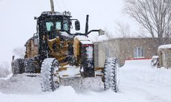Van'da eğitime 'kar' engeli; 389 yerleşim yeri yolu kapalı (2)