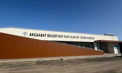 Akçaabat yarı olimpik yüzme havuzu hizmete açılıyor