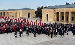 Anıtkabir'i 8 milyon 242 bin 170 kişi ziyaret etti