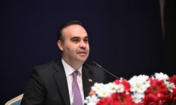 Bakan Kacır: TÜBİTAK uluslararası programlarına 88'i Türk 175 araştırmacı başvurdu