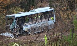 Büşra'nın öldüğü, 19 kişinin ise yaralandığı kazada 6 öğretmene 2'şer yıl 1'er ay hapis cezası