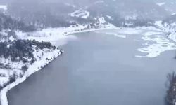 Buz tutan Çubuk Gölü, dronla görüntülendi