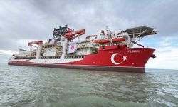 Derin deniz sondaj gemisi 'Yıldırım', Filyos Limanı'na ulaştı (2)