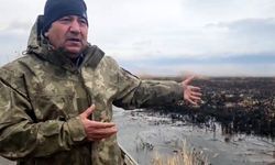 Eber Gölü'ndeki kamış yangınları söndürüldü (2)