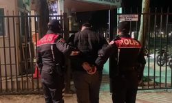 Ekiplere 'sahte polis kimliği' gösterdi, 128 suçtan arandığı belirlendi