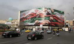 İran'daki protestolarda hayatını kaybedenlerin sayısı 2 bin 677'ye yükseldi