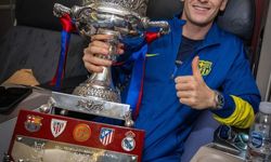 İspanya Süper Kupası, THY uçağında