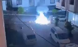 İstanbul - Arnavutköy'de elektrik kabloları patlayarak yandı; mahallede panik yaşandı
