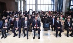 İstanbul - Bakan Ersoy 'Mehmed Şevki Efendi-Mushaf-ı Şerif' kitap tanıtım programına katıldı