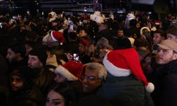 İstanbul - Beşiktaş Ortaköy'de yeni yıl coşkuyla kutlandı