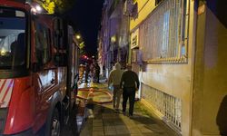 İstanbul - Kadıköy'de 4 katlı binada yangın: 1'i ağır 8 yaralı