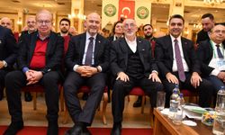 İstanbul- Yusuf Cevahir yeniden Karadeniz Vakfı Genel Başkanı seçildi