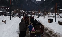 Karadeniz'de kış turizmi atağı; Uzungöl ve Ayder'deki festivallere 230 bin kişi katıldı / Ek fotoğraflar