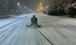 Karda şambrelle kaydı