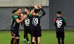 Karşıyaka şampiyonluk aşkına