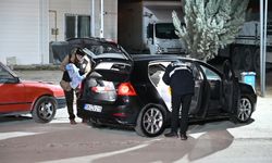 Kırıkkale'de çıkan silahlı kavgada önce yeğenini sonra kendisini yaraladı