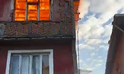 Kocaeli'de 3 katlı binada yangın