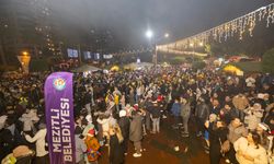 Mersin'de 'yeni yıl' coşkusu