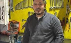 Oto tamir dükkanında ölü bulunan 2 arkadadaş toprağa verildi