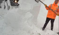 Otomobil tipide kara gömüldü