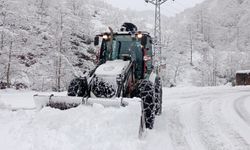 Trabzon'da 70 mahalle yolu ulaşıma kapandı