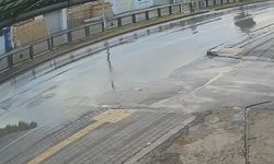 Yolun karşısına geçerken otomobilin çarptığı yaya öldü