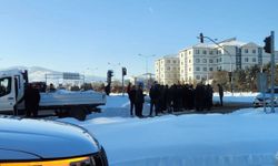 Yürürken uğradığı silahlı saldırıda öldü