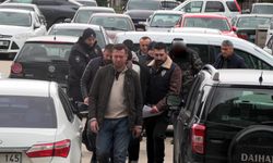 Emekli çifti dolandıran 3 şüpheli yakalandı