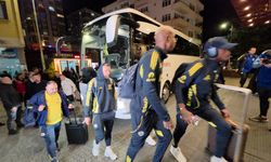 Fenerbahçe, Trabzon'a geldi