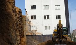 Heyelanın vurduğu 'korku apartmanında' mühür kalktı, gözler riskli yamaçta / Ek fotoğraflar