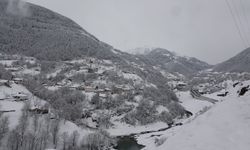 Zigana Dağı beyaza büründü