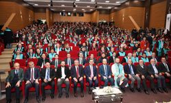 Bakan Kacır: Bizden neyi esirgiyorlarsa daha iyisini yerli ve milli olarak üretiyoruz