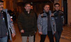 Başkan Yazıcıoğlu Devegörmez Mahallesi'nde gece mesaisi