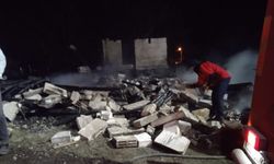 Bolu'da tek katlı ev yangında küle döndü