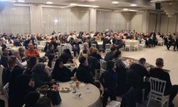 Down sendromlu çocukların semazen ve zeybek gösterisi beğeni topladı