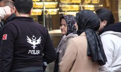 Gazeteciyi darbeden kuyumcu gözaltına alındı